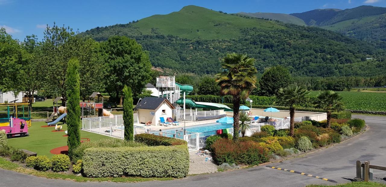 Camping Familial - Parc Aquatique - Grande Aire De Jeux A La Montagne 阿戈斯维达洛斯 外观 照片