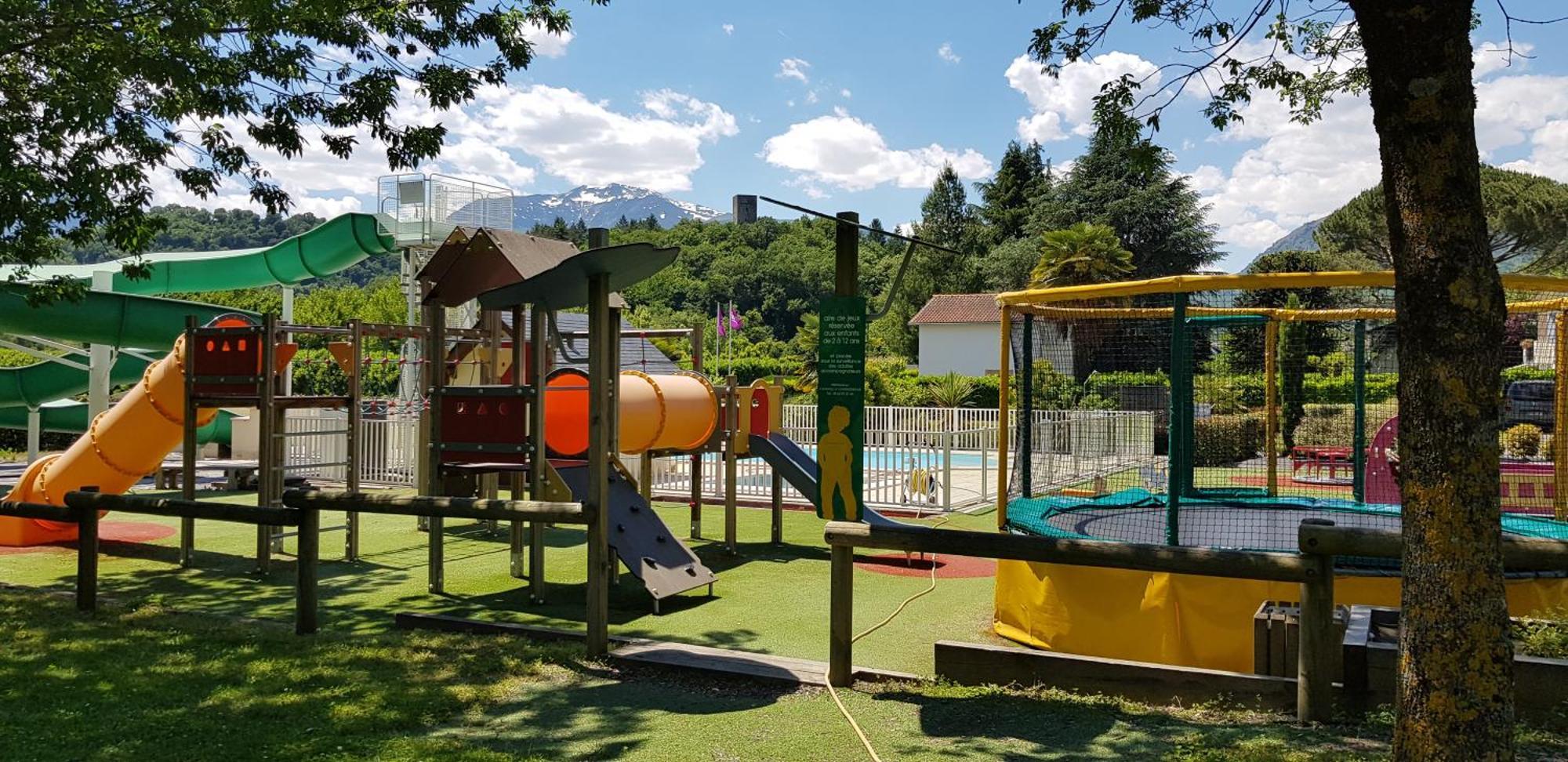 Camping Familial - Parc Aquatique - Grande Aire De Jeux A La Montagne 阿戈斯维达洛斯 外观 照片