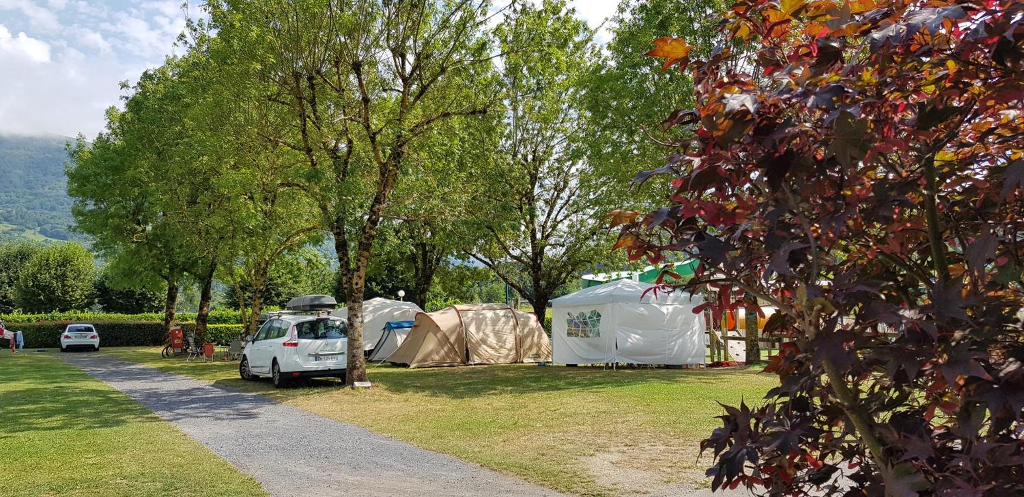 Camping Familial - Parc Aquatique - Grande Aire De Jeux A La Montagne 阿戈斯维达洛斯 外观 照片